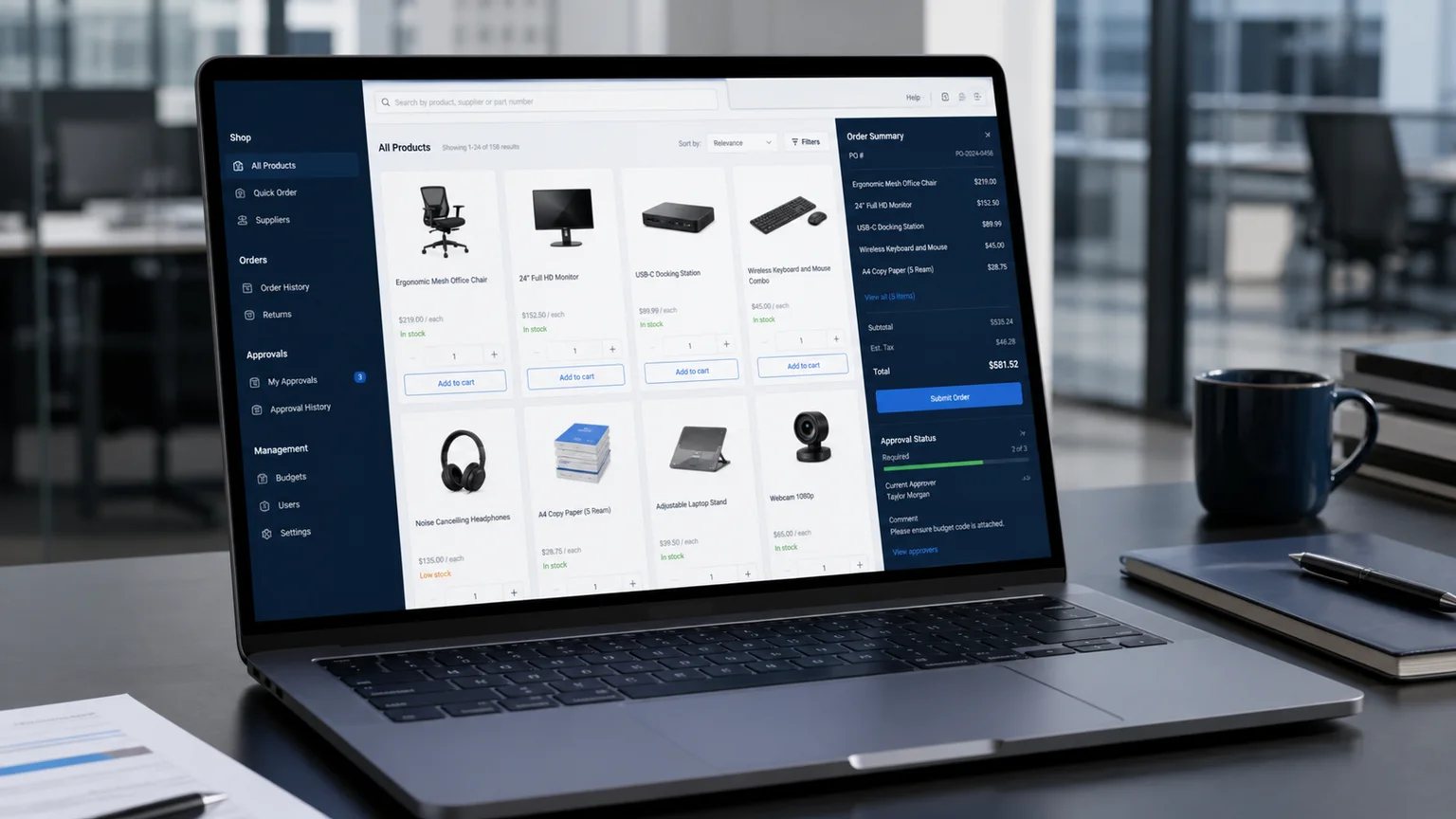 Koncept vizual i portalit B2B commerce në laptop